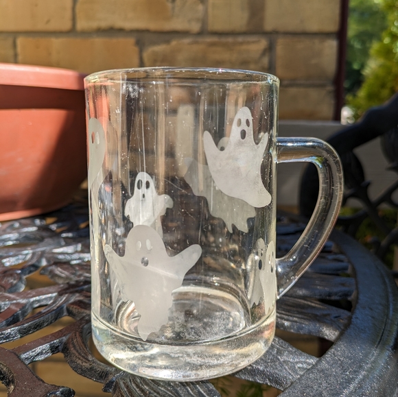Glass Ghost Mugs - Picture 6 of 8